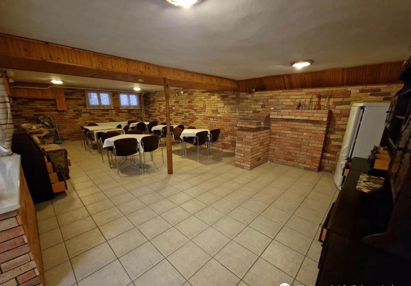 فندق Tang House 唐舍 بودابست المظهر الخارجي الصورة